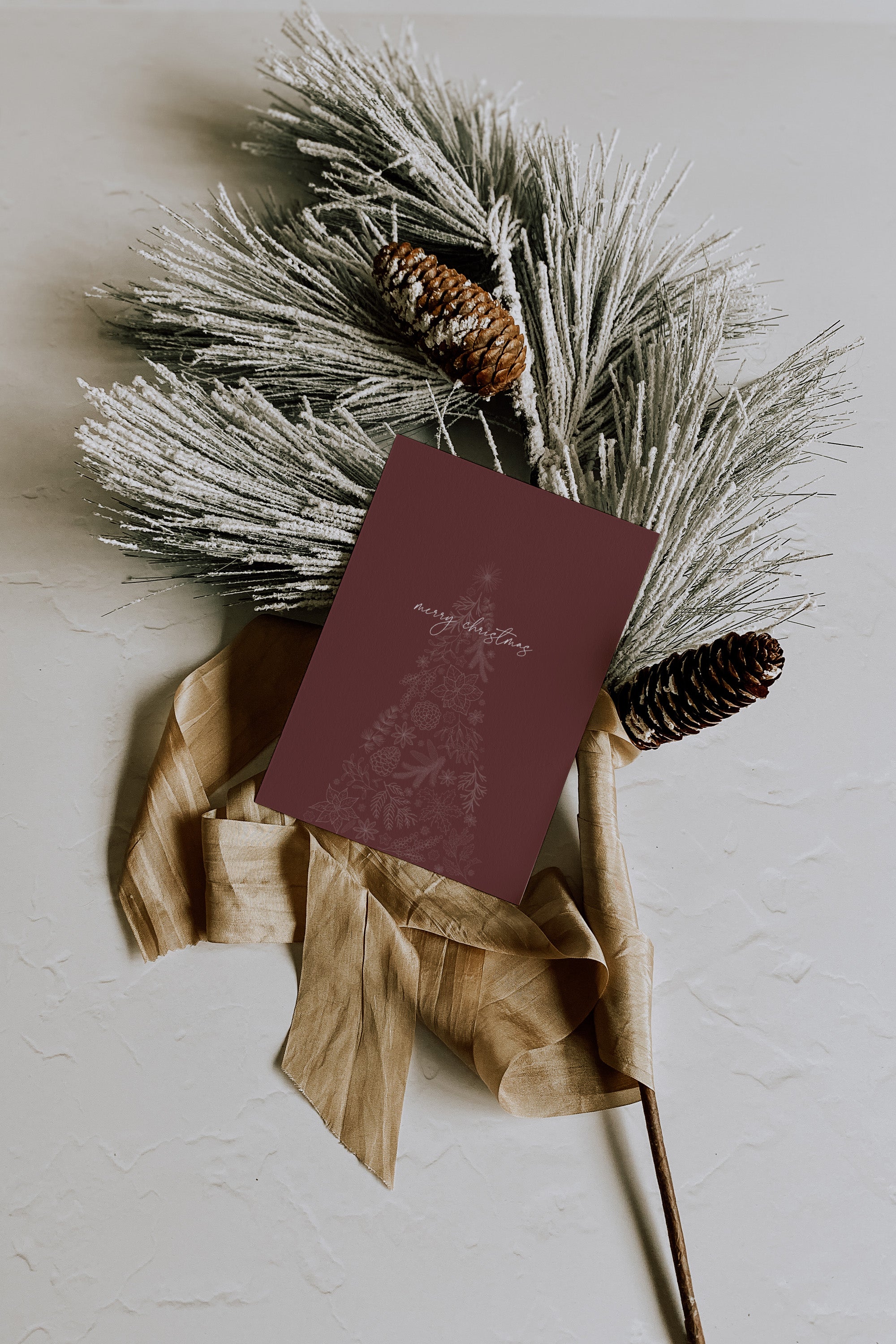 Burgundy Tree Christmas - Creativien