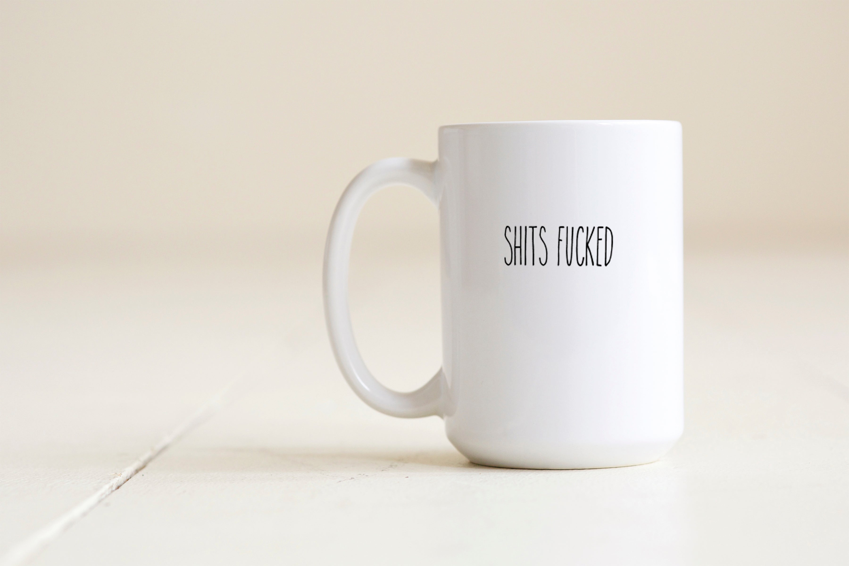 Shits fucked - Creativien