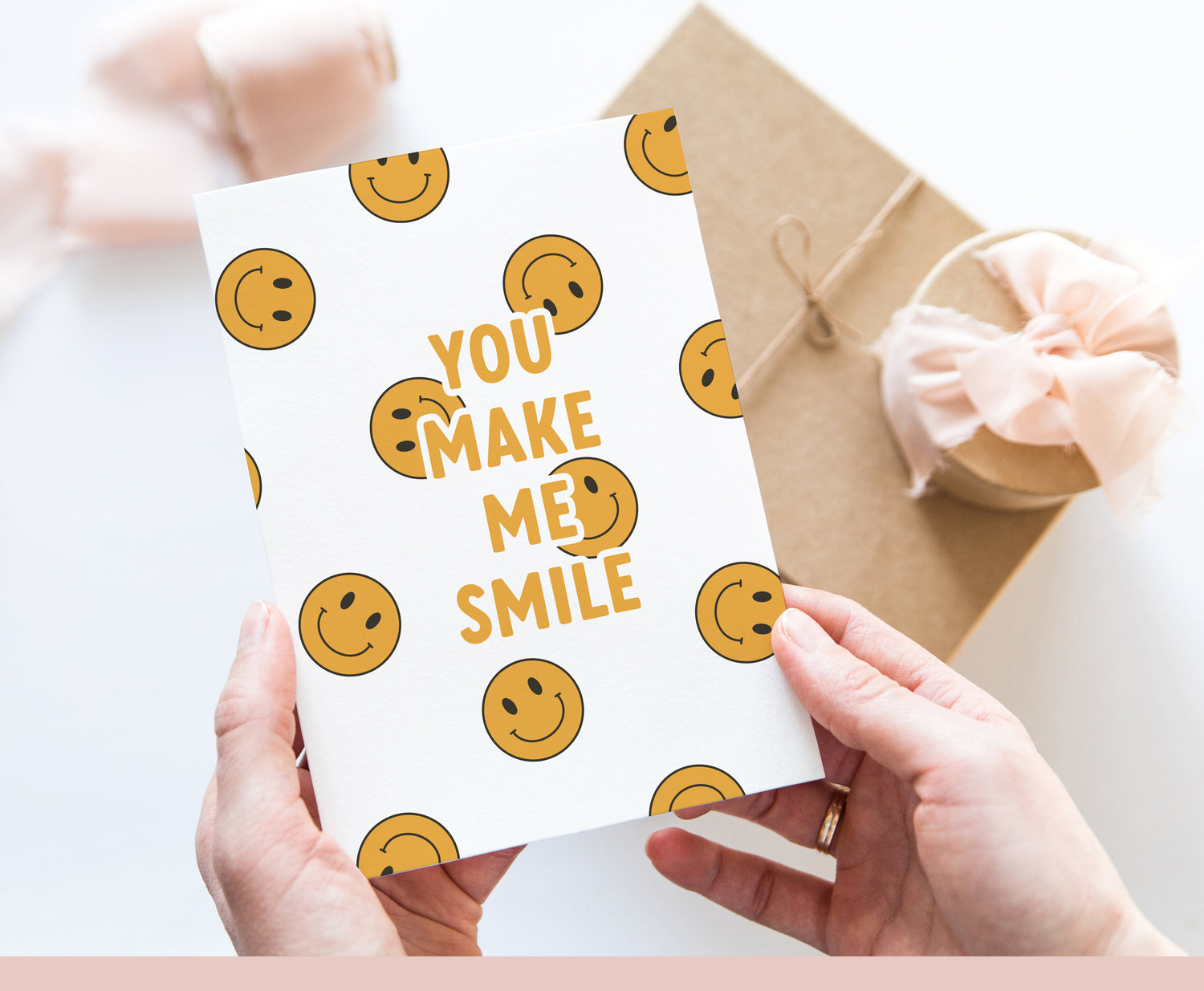 You make me smile  - Creativien